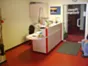 Theke 230 x 80 cm mit Beratungstisch