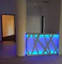 Empfangstheke - Thekenfront verkleidet komplett mit Plexiglas und RGB-LED-Licht hinterleuchtet